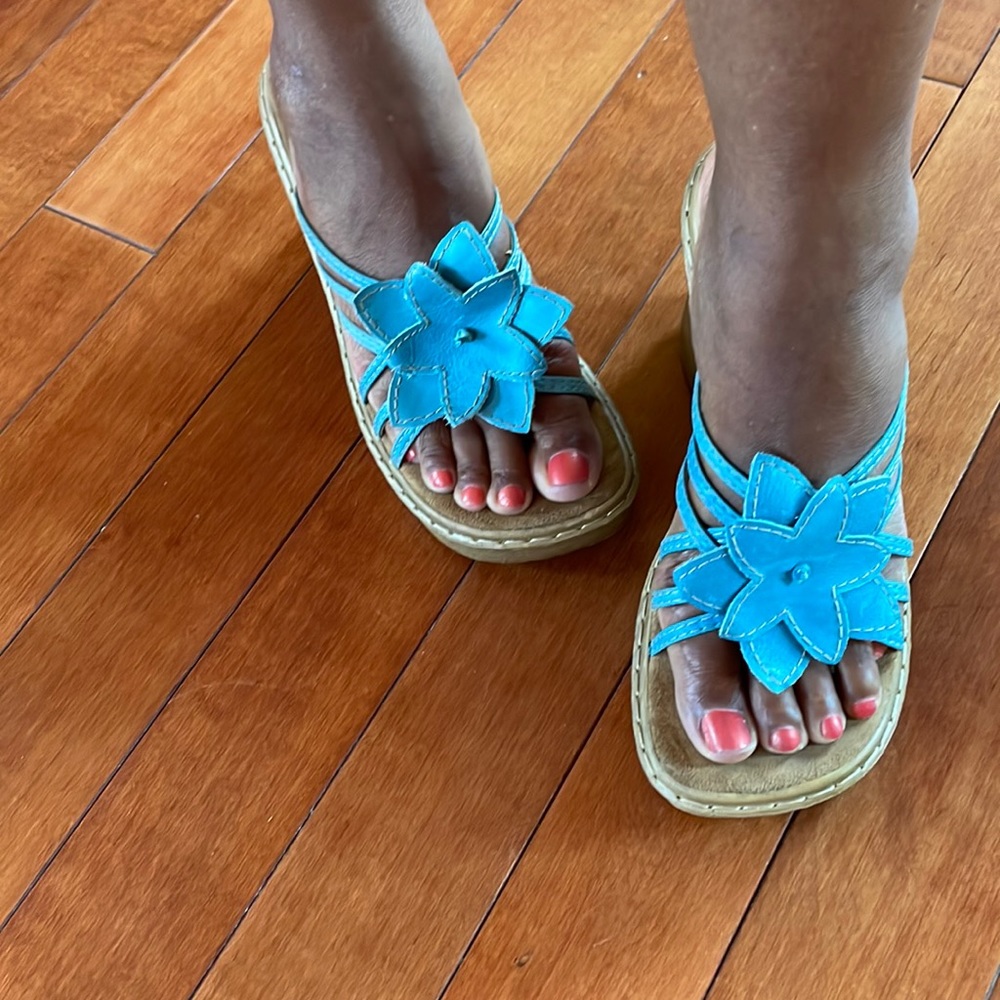 MixIt Leather Wedge Flower Sandal